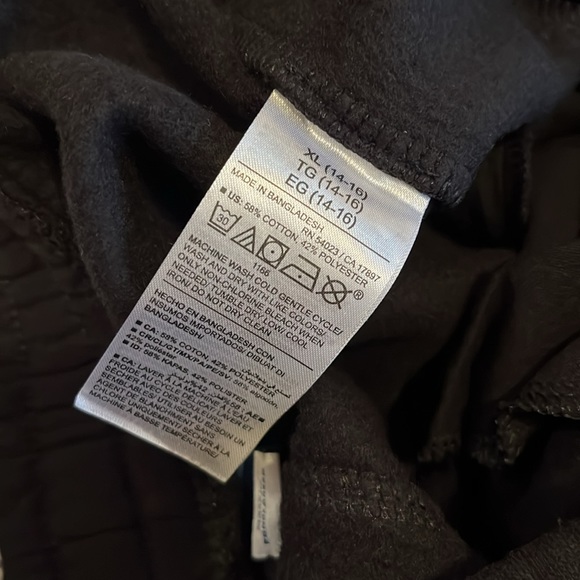 Old Navy Girls 2 piece black sweatershirt & jogger set - Picture 6 of 6